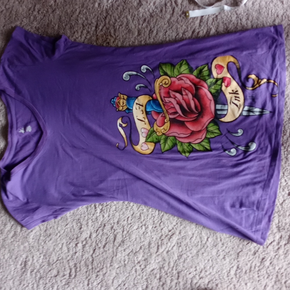 t-shirt by LA Ink
